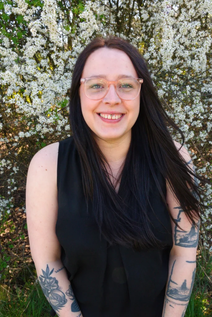 alina-petschow-portrait